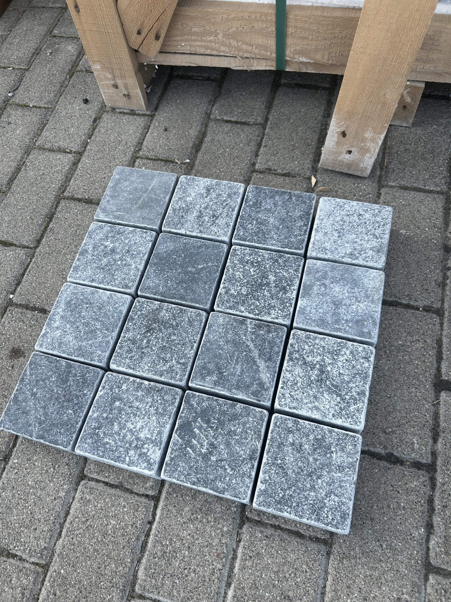 Pavé en Pierre Bleue OCEAN BLUE - Minéral Pierre Naturelle