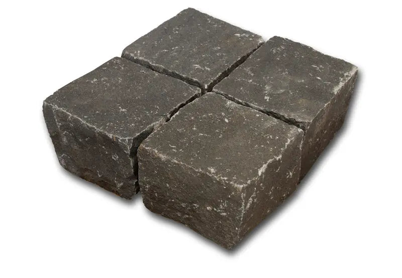 Pavé en BASALTE SUPER BLACK Naturel - Minéral Pierre Naturelle