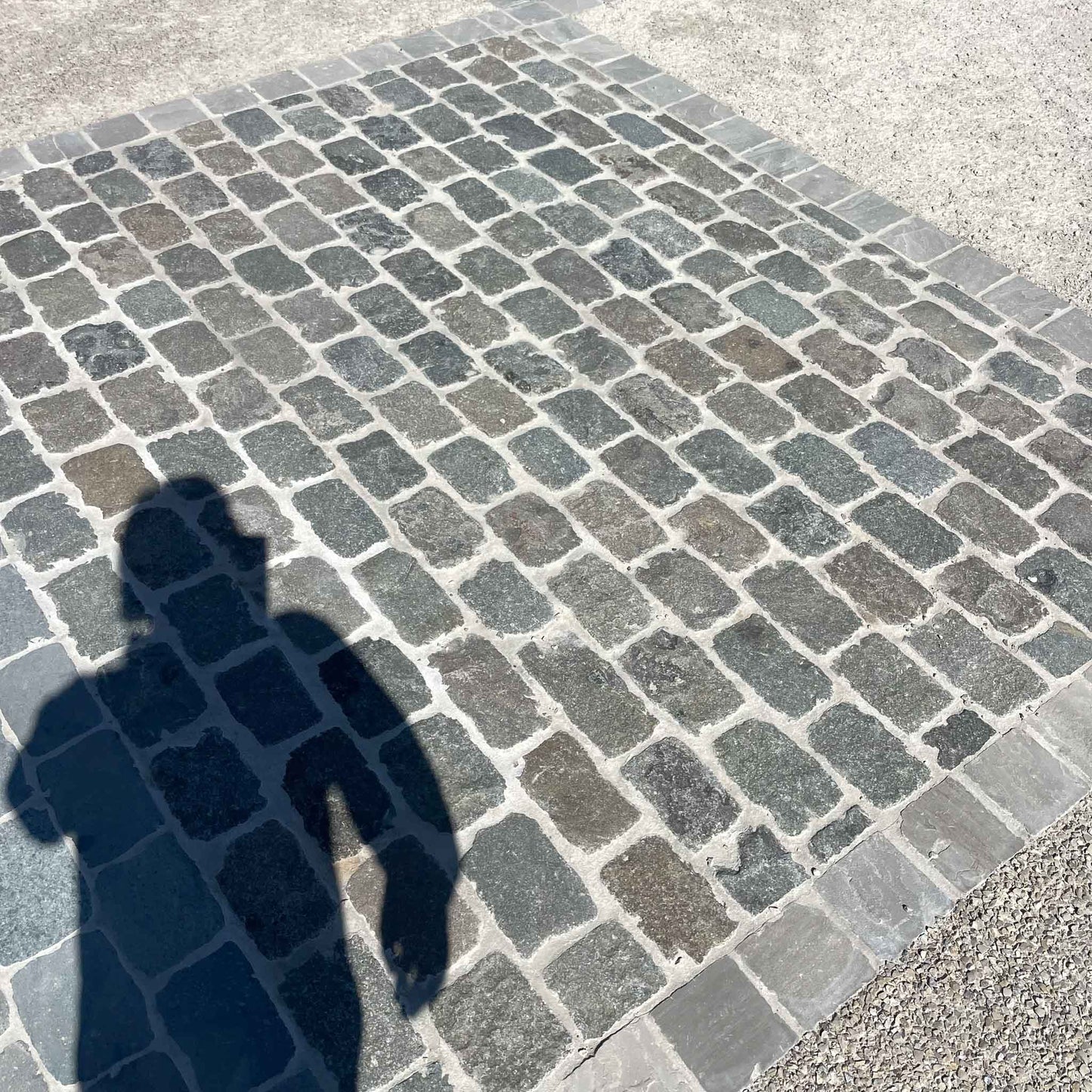 Pavé ancien de récupération en PORPHYRE - Minéral Pierre Naturelle