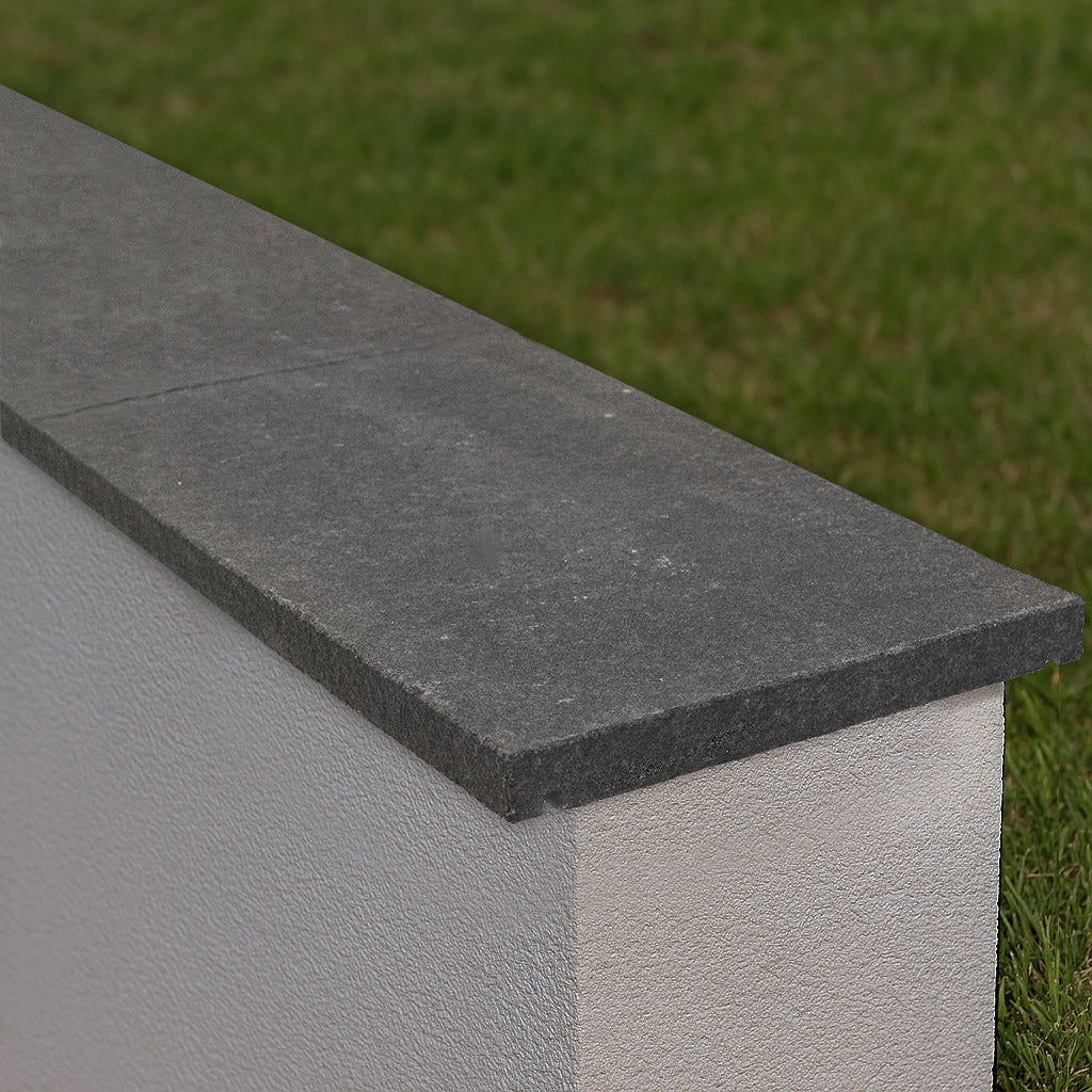 Mauerabdeckungen BASALT SUPER BLACK mit Wassernase