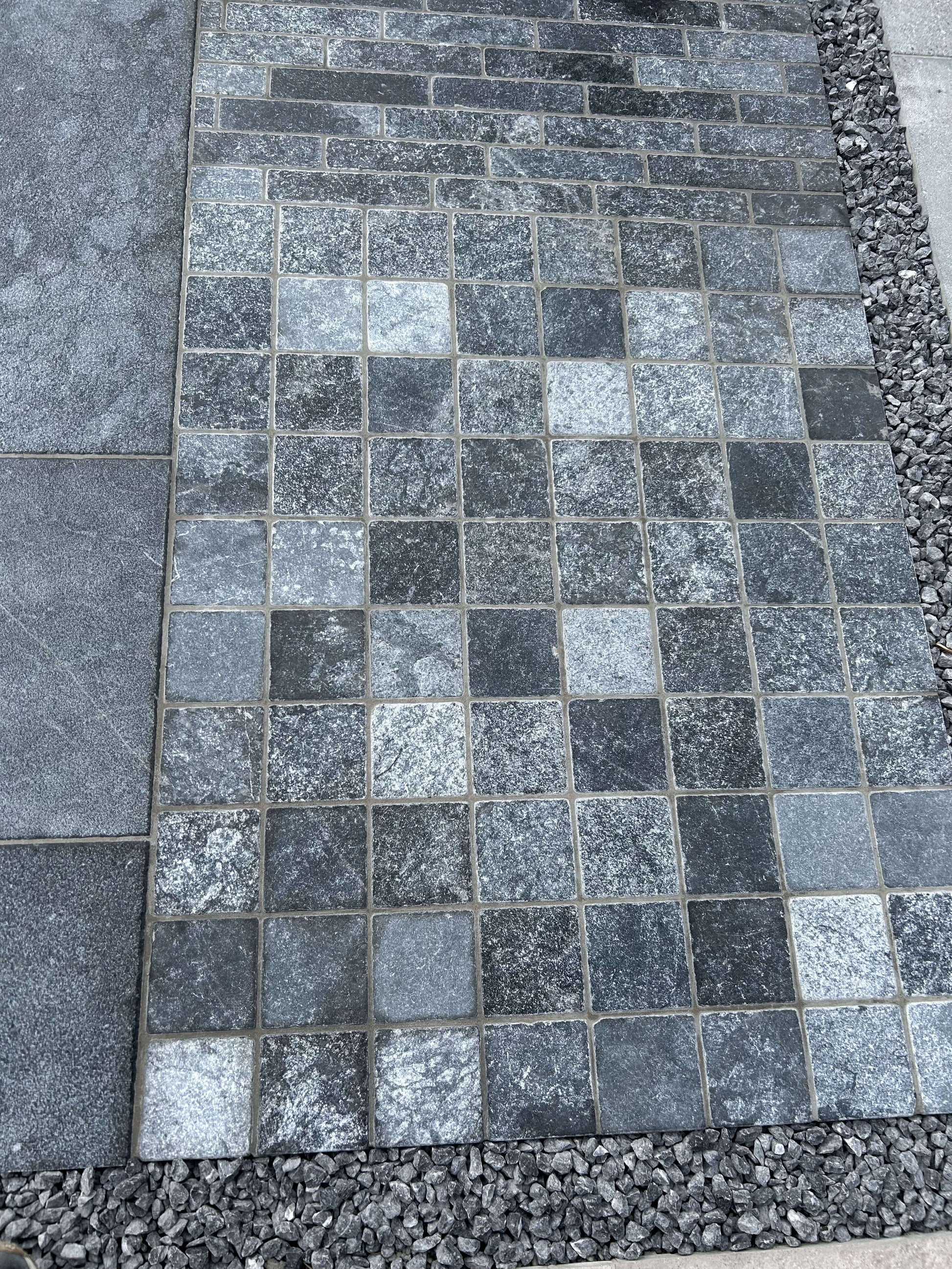 Pavé en Pierre Bleue OCEAN BLUE - Minéral Pierre Naturelle