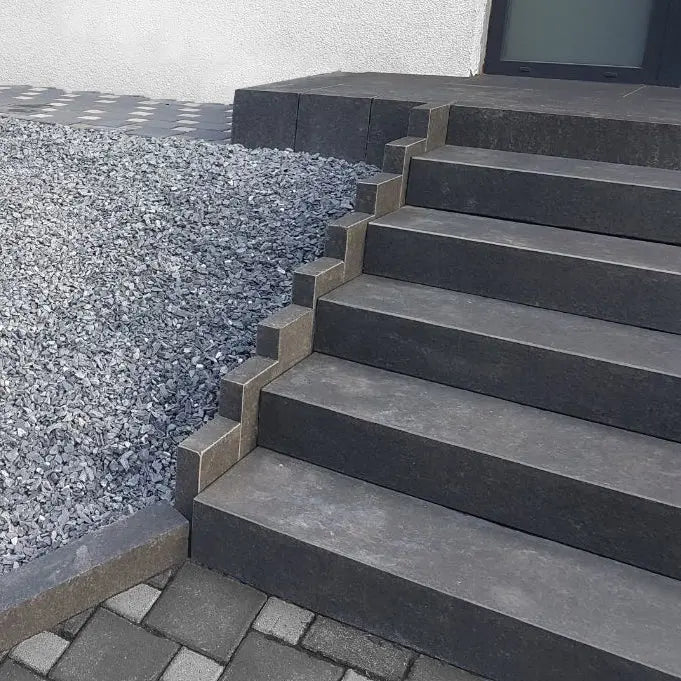 Marche Bloc en BASALTE SUPER BLACK - Minéral Pierre Naturelle