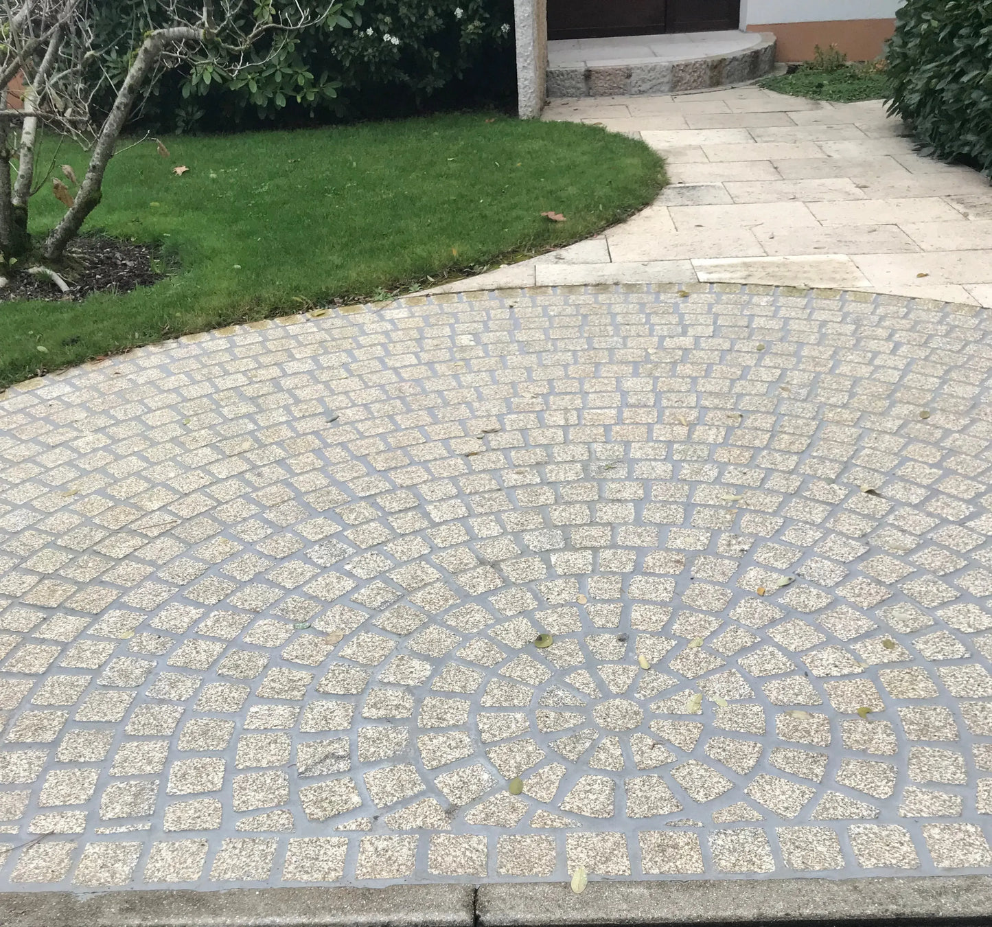 Pavé en granit JAUNE SAVANE - Minéral Pierre Naturelle