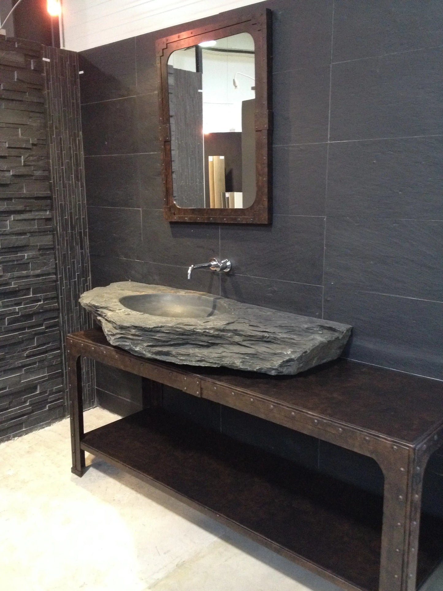 Dallage en ARDOISE NOIRE - Minéral Pierre Naturelle