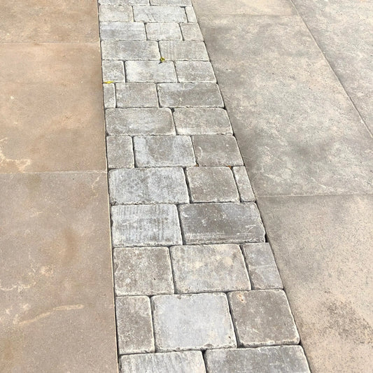 Pavé en pierre calcaire SINAI BROWN - Minéral Pierre Naturelle
