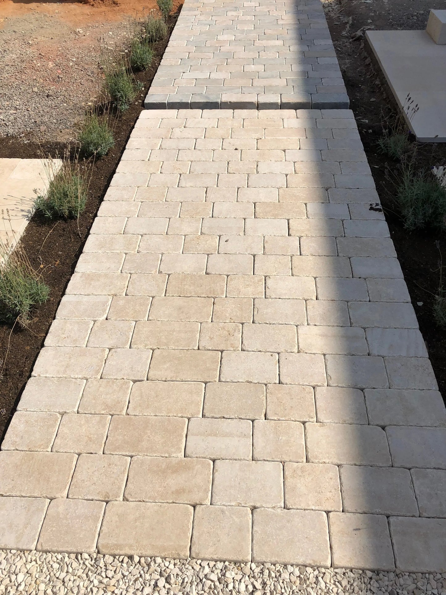 Pavé en pierre calcaire SINAI PEARL - Minéral Pierre Naturelle