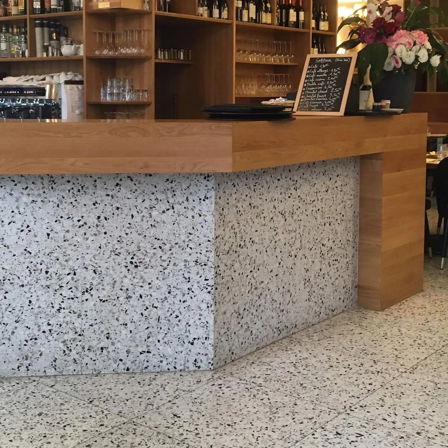 Terrazzo WHITE adouci Minéral pierre naturelle