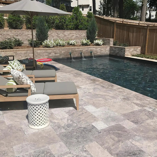 Dallage en TRAVERTIN SILVER - Minéral Pierre Naturelle