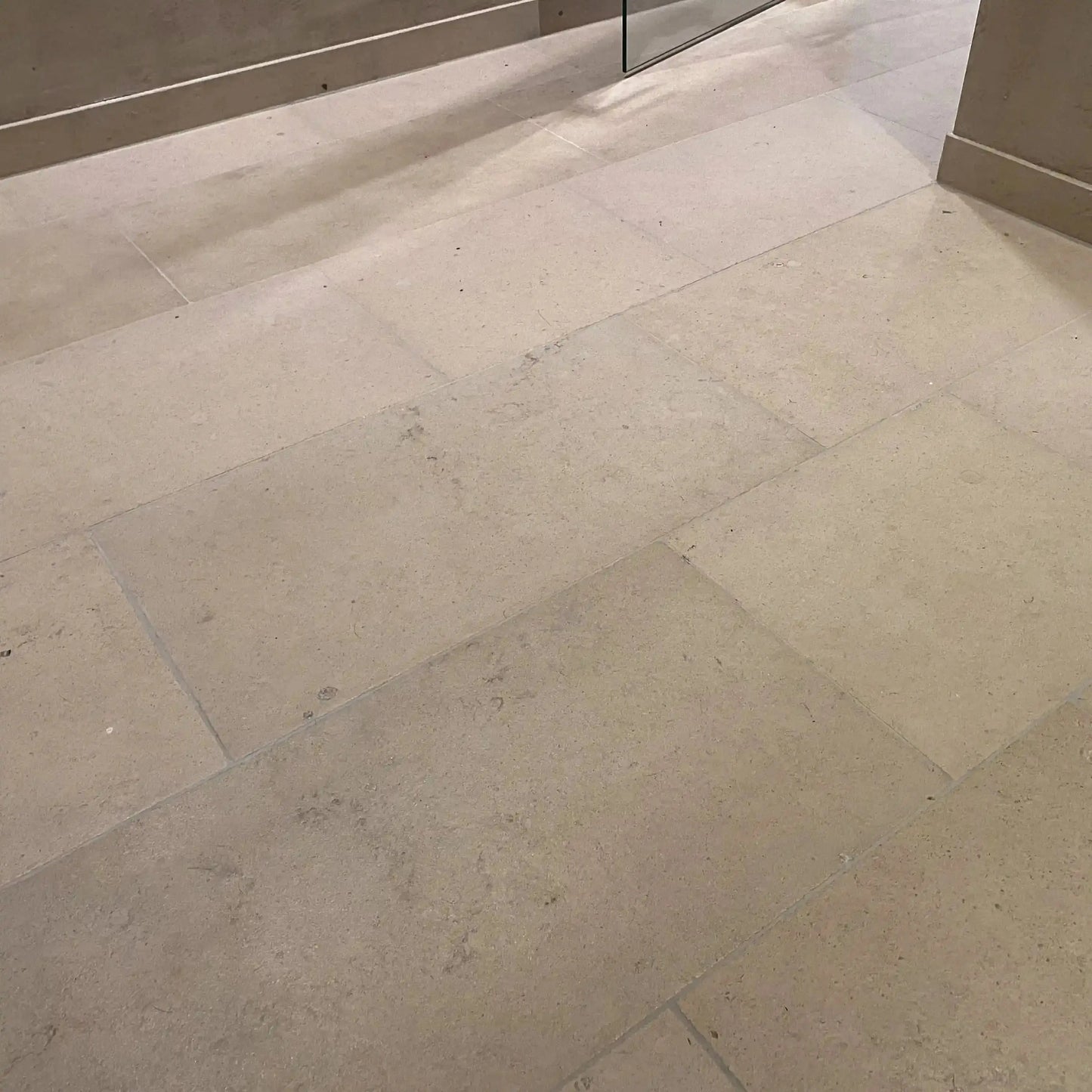 Bodenplatte Kalkstein Bourgogne MASSANGIS MIX