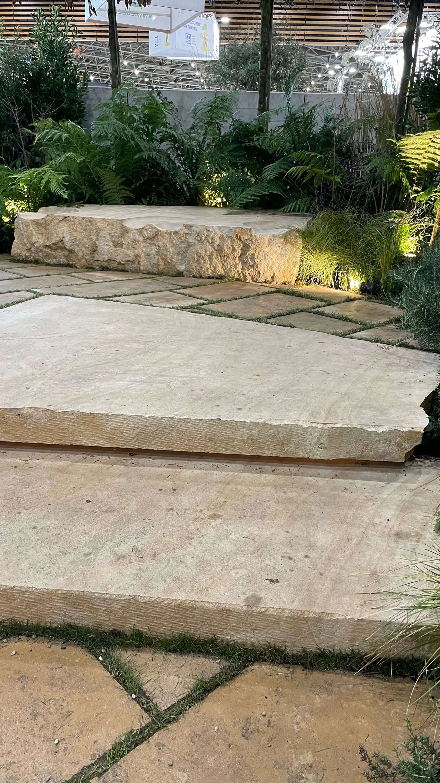 Marche naturelle en pierre CALCAIRE MIX - Minéral Pierre Naturelle