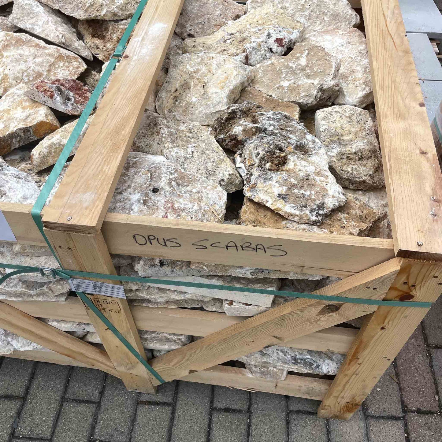 Parement TRAVERTIN SCABAS Incertum - Minéral Pierre Naturelle