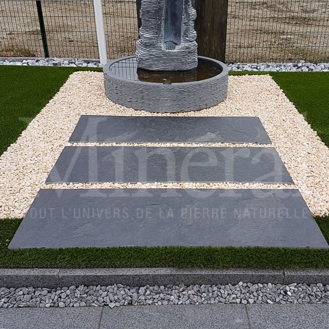 Pas japonais en ARDOISE DE GALICE - bords sciés , aspect jardin