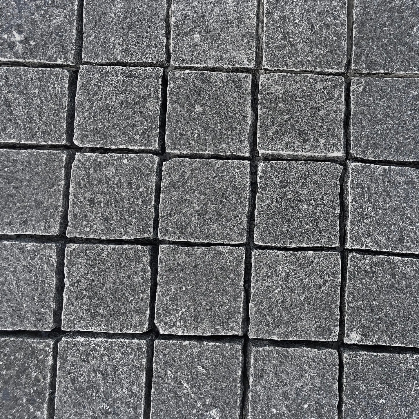 Pavé en granit JADE BLACK - Minéral Pierre Naturelle