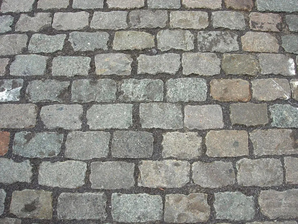 Pavé ancien de récupération en PORPHYRE - Minéral Pierre Naturelle