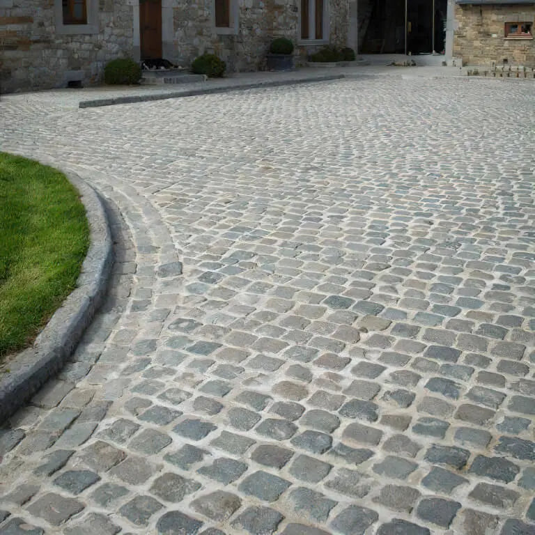 Pavé ancien de récupération en PORPHYRE - Minéral Pierre Naturelle