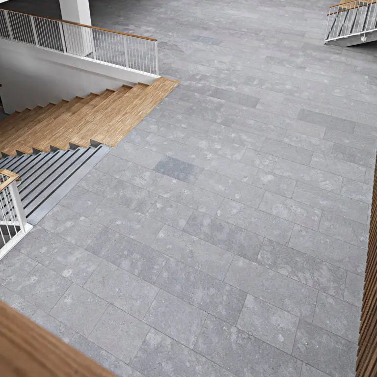 Dallage en pierre calcaire GRIS MONCERAT - Minéral Pierre Naturelle