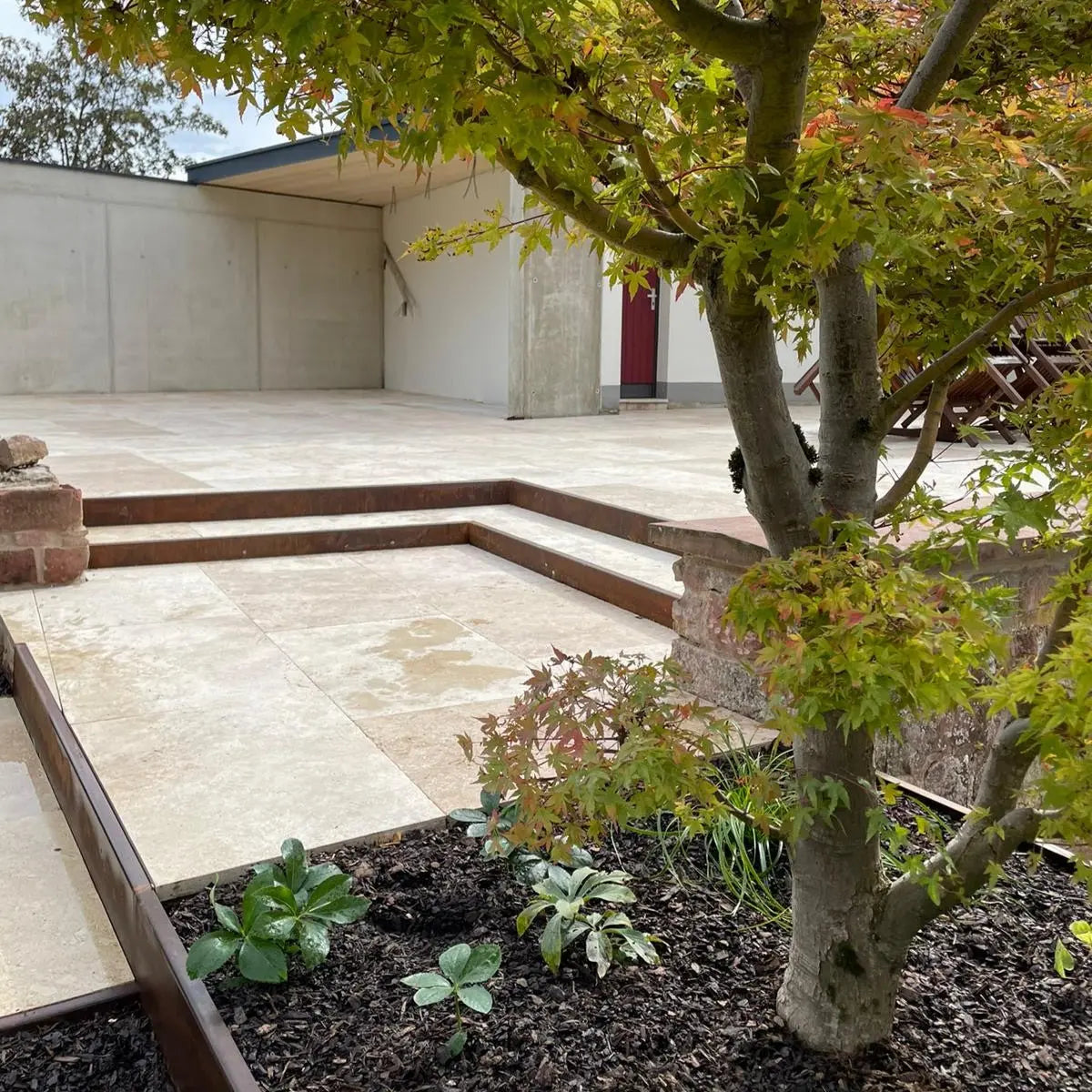 Dallage extérieur en TRAVERTIN CLASSIC - Minéral Pierre Naturelle