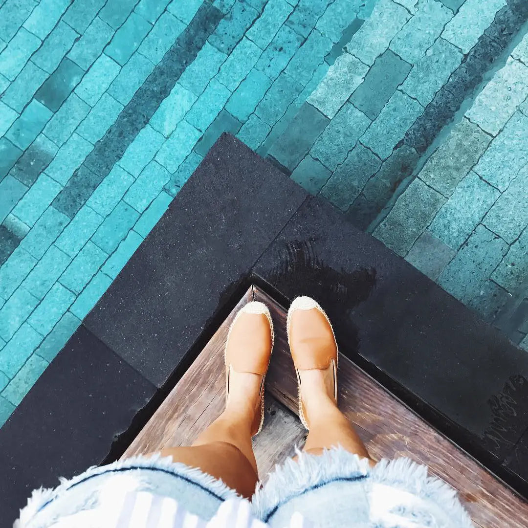 Margelle en BASALTE SUPER BLACK - Épaisseur 6 cm Minéral pierre naturelle