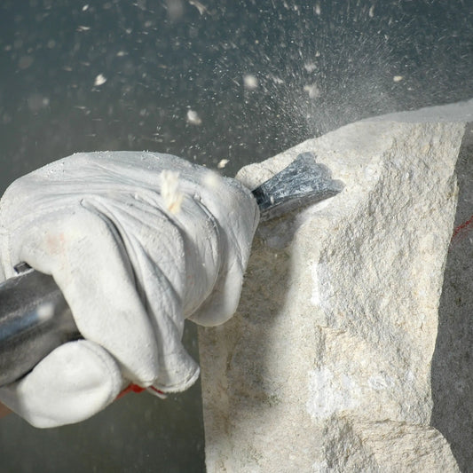 Dans les coulisses de notre atelier : comment nous façonnons la pierre naturelle Minéral Pierre Naturelle