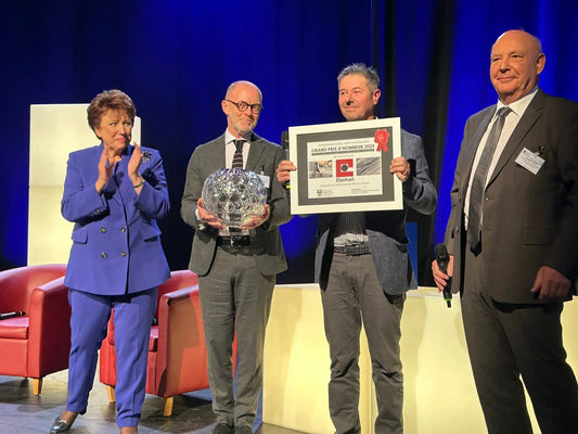 Eberhart Minéral - Grand Prix d’Honneur 2024 Minéral Pierre Naturelle