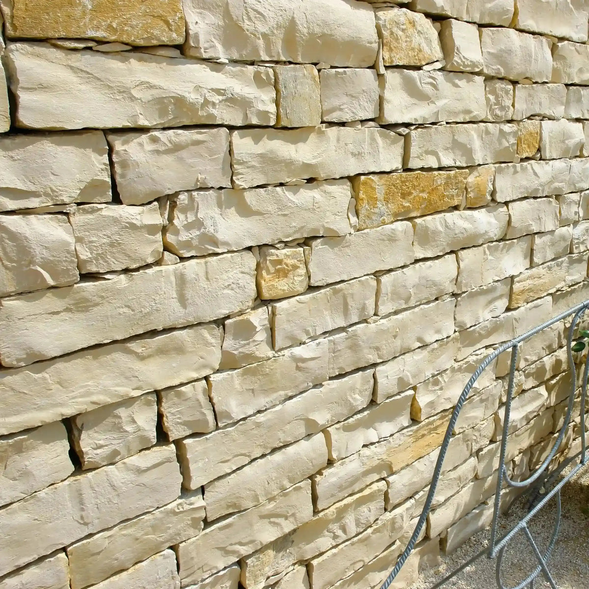 Barrette calibrée en Pierre de L'YONNE Minéral pierre naturelle