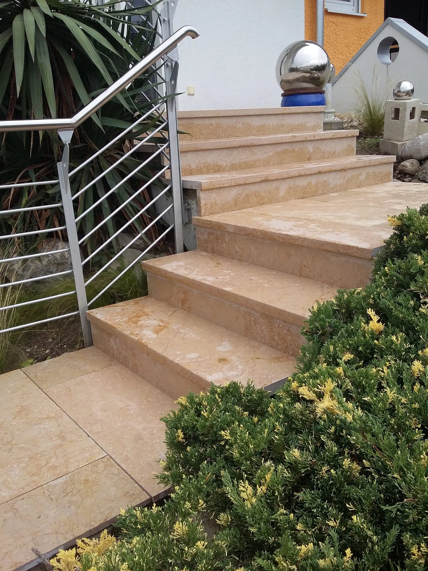 Treppe Kalkstein ALMENDRA