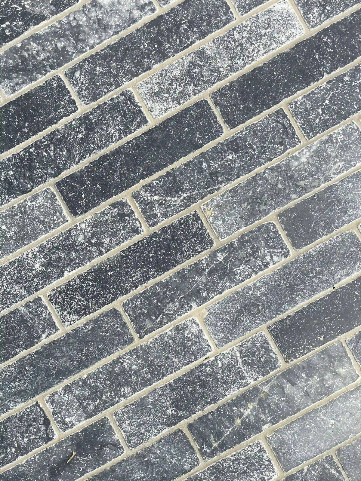 Pavé briquette en Pierre Bleue OCEAN BLUE Minéral pierre naturelle