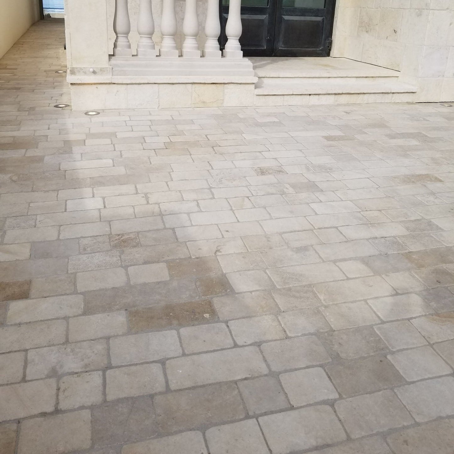 Dallage / Pavé en pierre calcaire ANTICA Minéral pierre naturelle