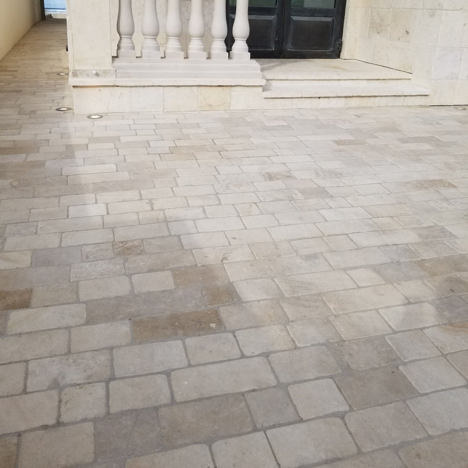 Dallage / Pavé en pierre calcaire ANTICA Minéral pierre naturelle