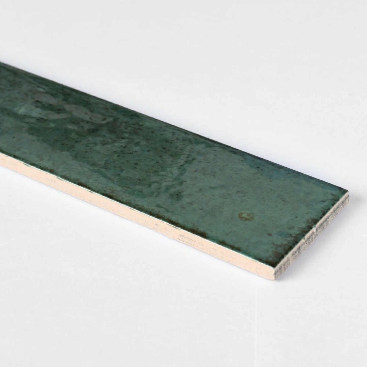 Keramik MOSS mit Zellige-Effekt