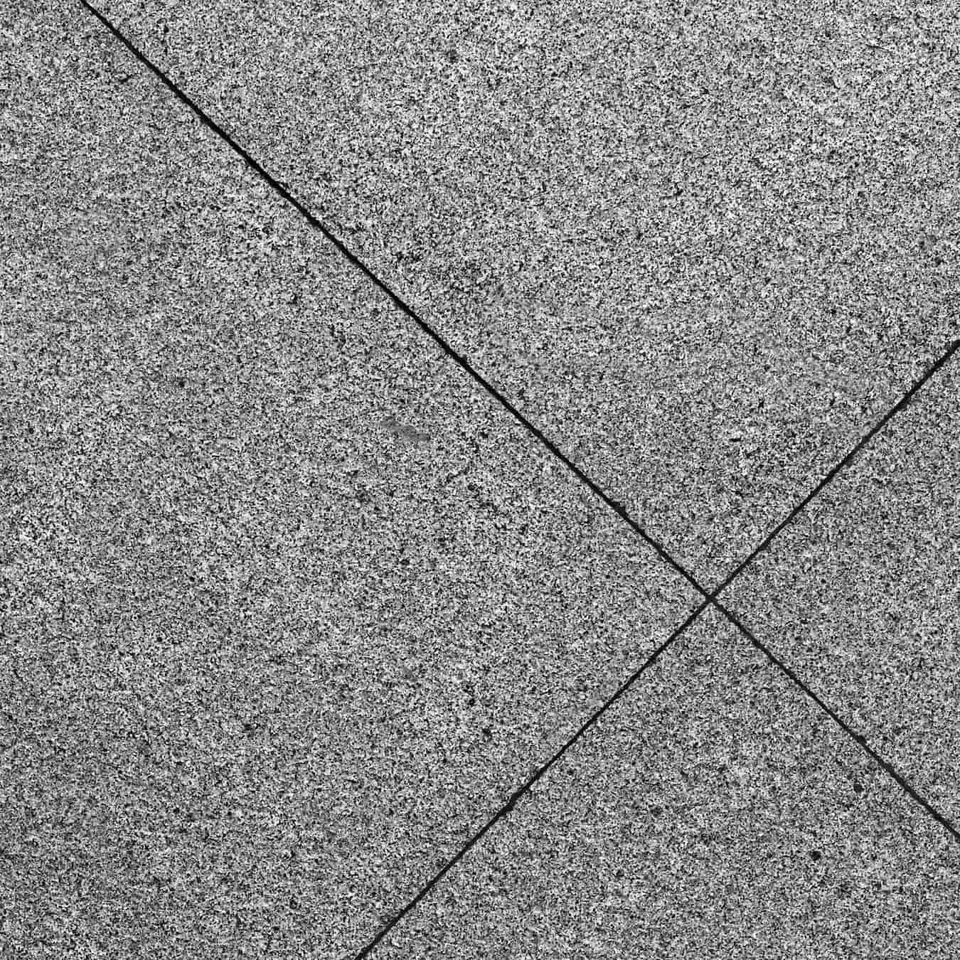 Bodenplatte Granit KURU DARK Minéral Naturstein