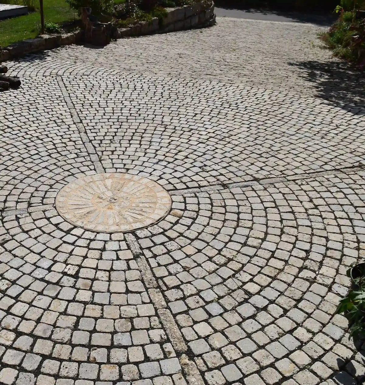 Pavé en pierre calcaire KIRCHHEIMER Vieilli Minéral pierre naturelle