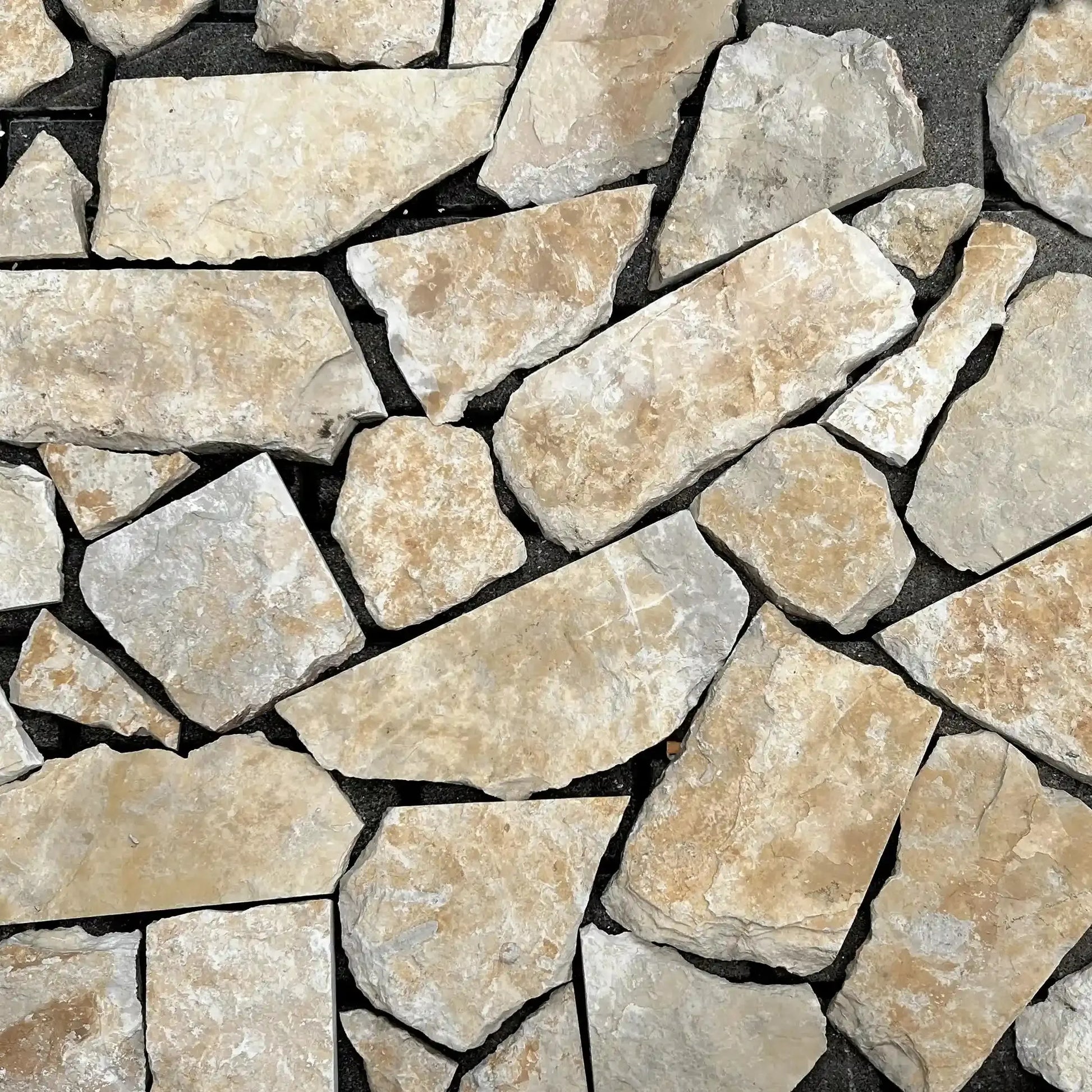 Pierre de parement calcaire beige ROCKFACE pour mur extérieur/intérieur