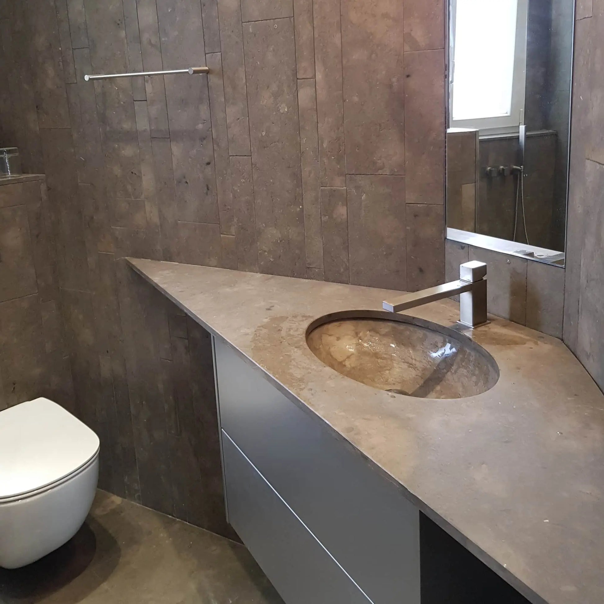 Calcaire GRIS DES PYRÉNÉES brossé Minéral pierre naturelle