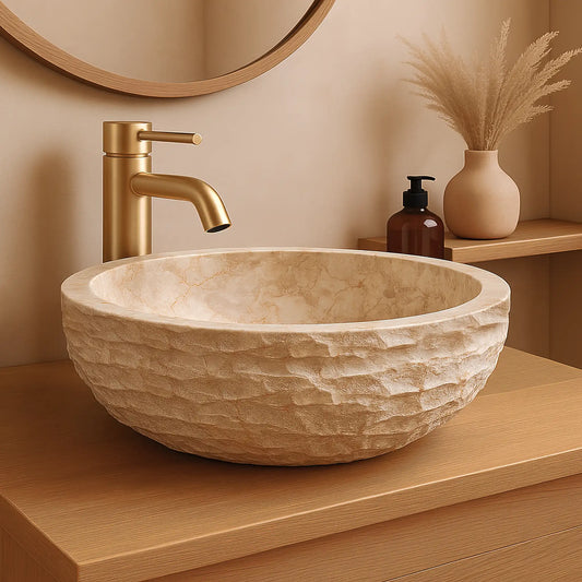 Découvrez notre vasque en marbre beige naturel, finition mate. Idéale pour une salle de bain sobre et moderne. Pièce unique, robuste et facile à entretenir.