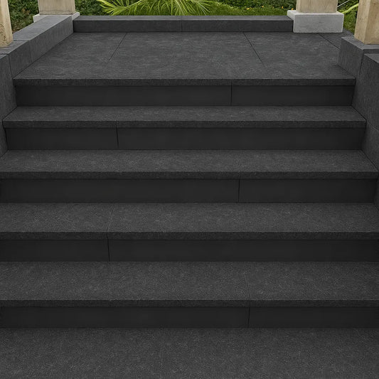 Escalier en BASALTE SUPER BLACK Minéral pierre naturelle