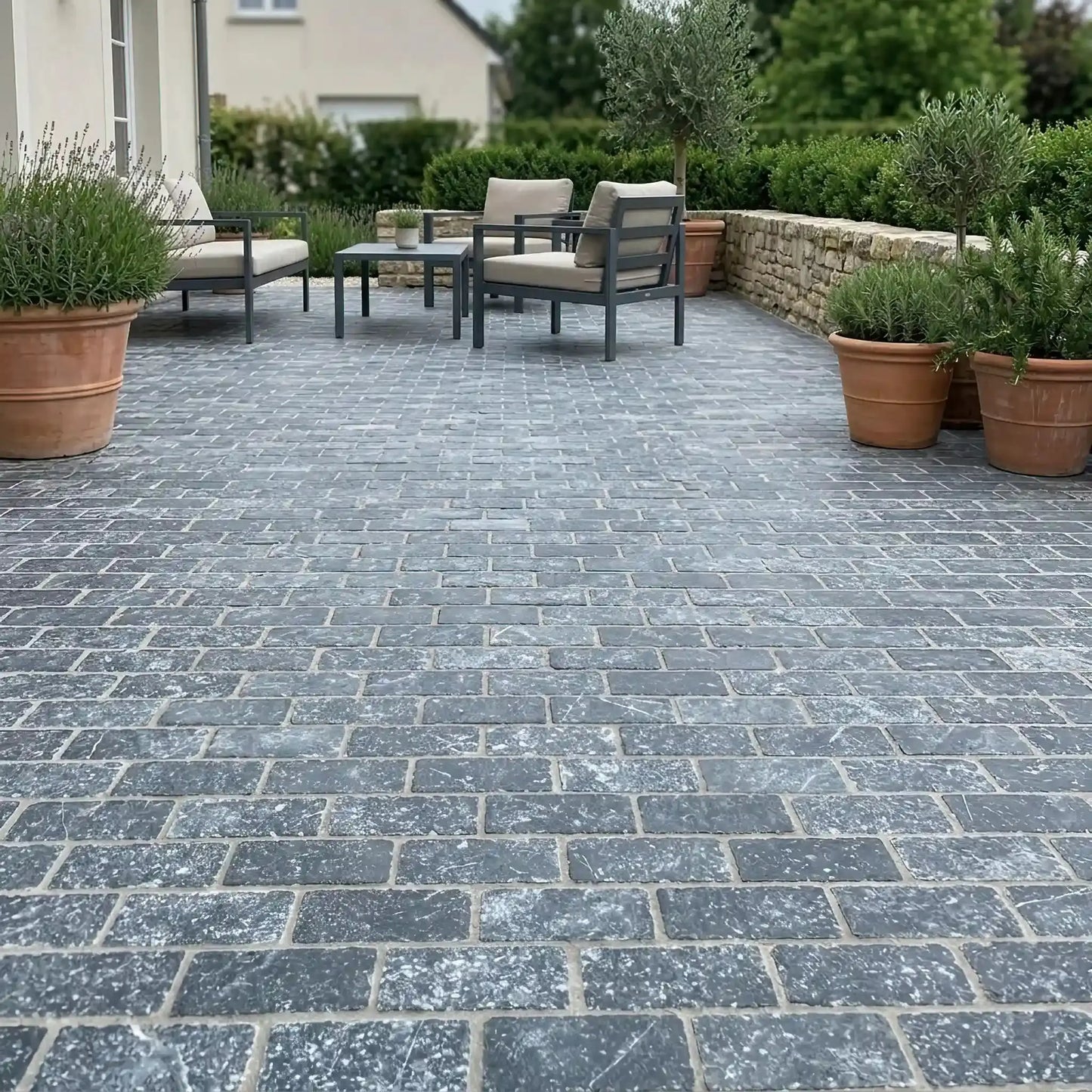 Pavé briquette en Pierre Bleue OCEAN BLUE Minéral pierre naturelle
