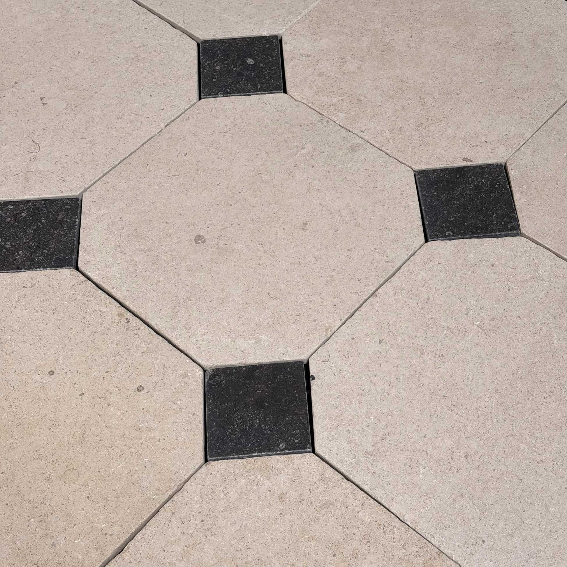 Dallage à cabochon PIERRE CALCAIRE & PIERRE BLEUE - Minéral Pierre Naturelle