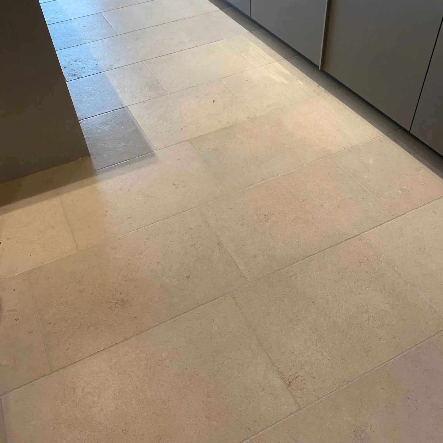 Bodenplatte Kalkstein Bourgogne MASSANGIS MIX