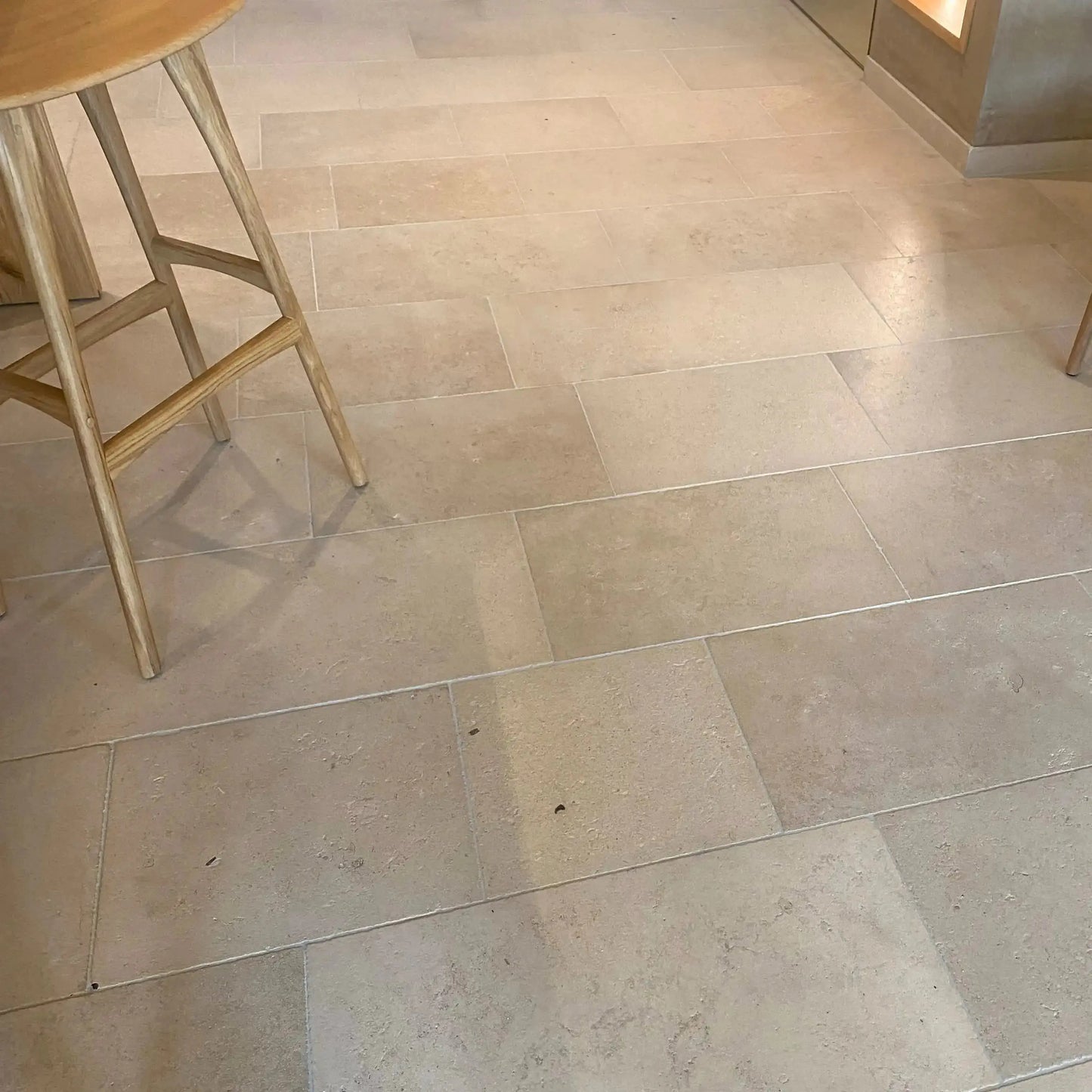 Bodenplatte Kalkstein Bourgogne MASSANGIS MIX