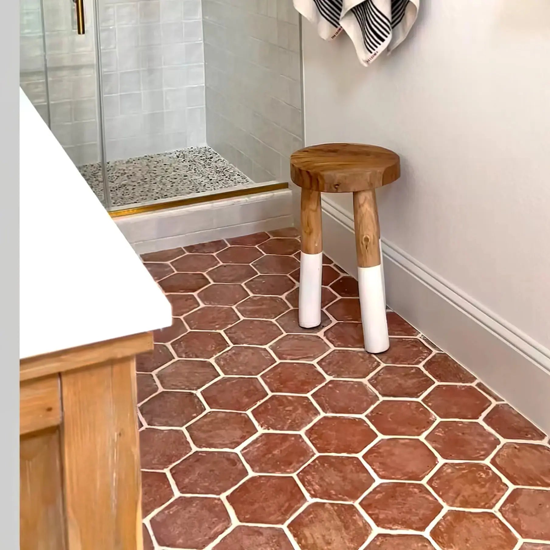 Tomette hexagonale terre cuite artisanale Minéral Naturstein