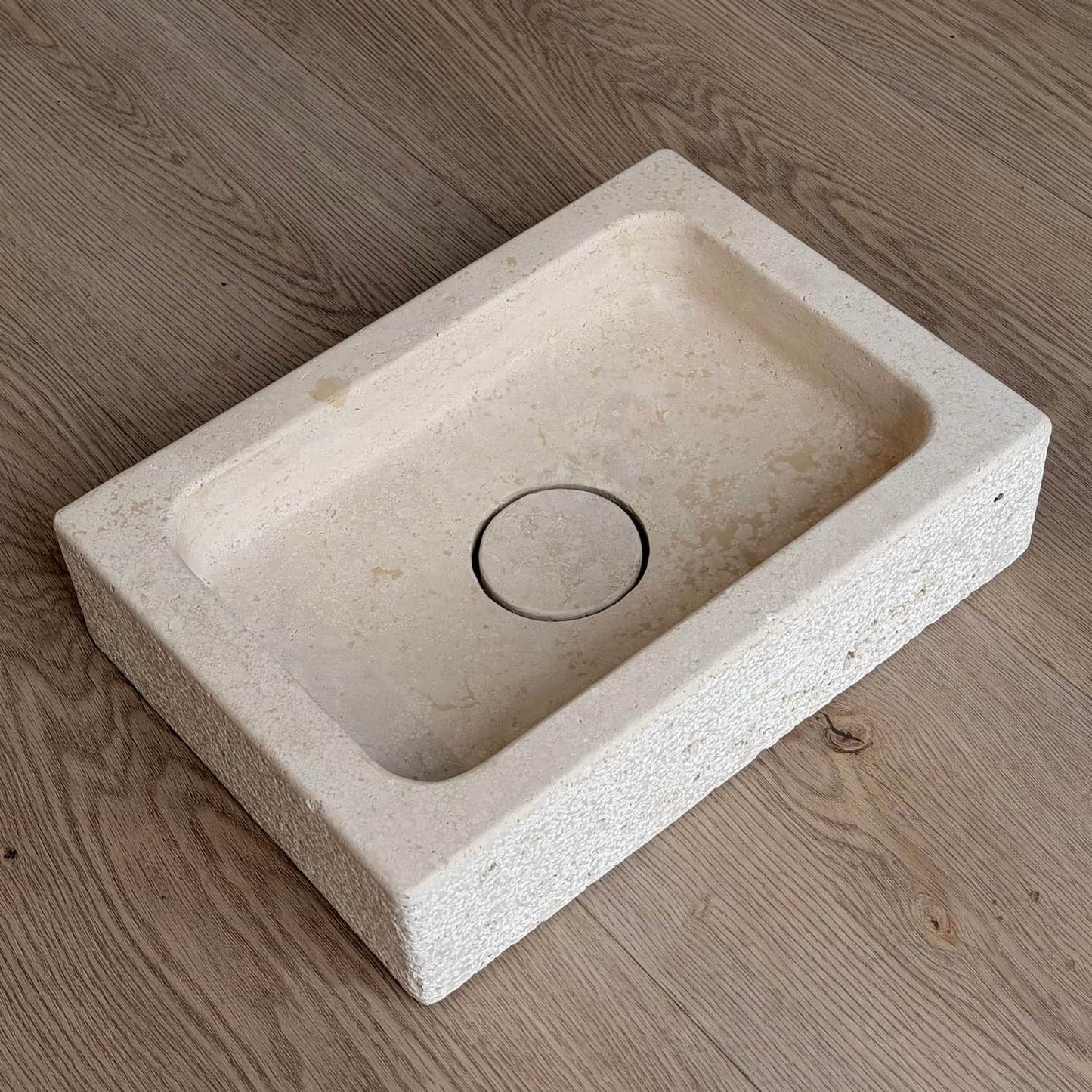 Rundes Waschbecken aus BEIGEM MARMOR