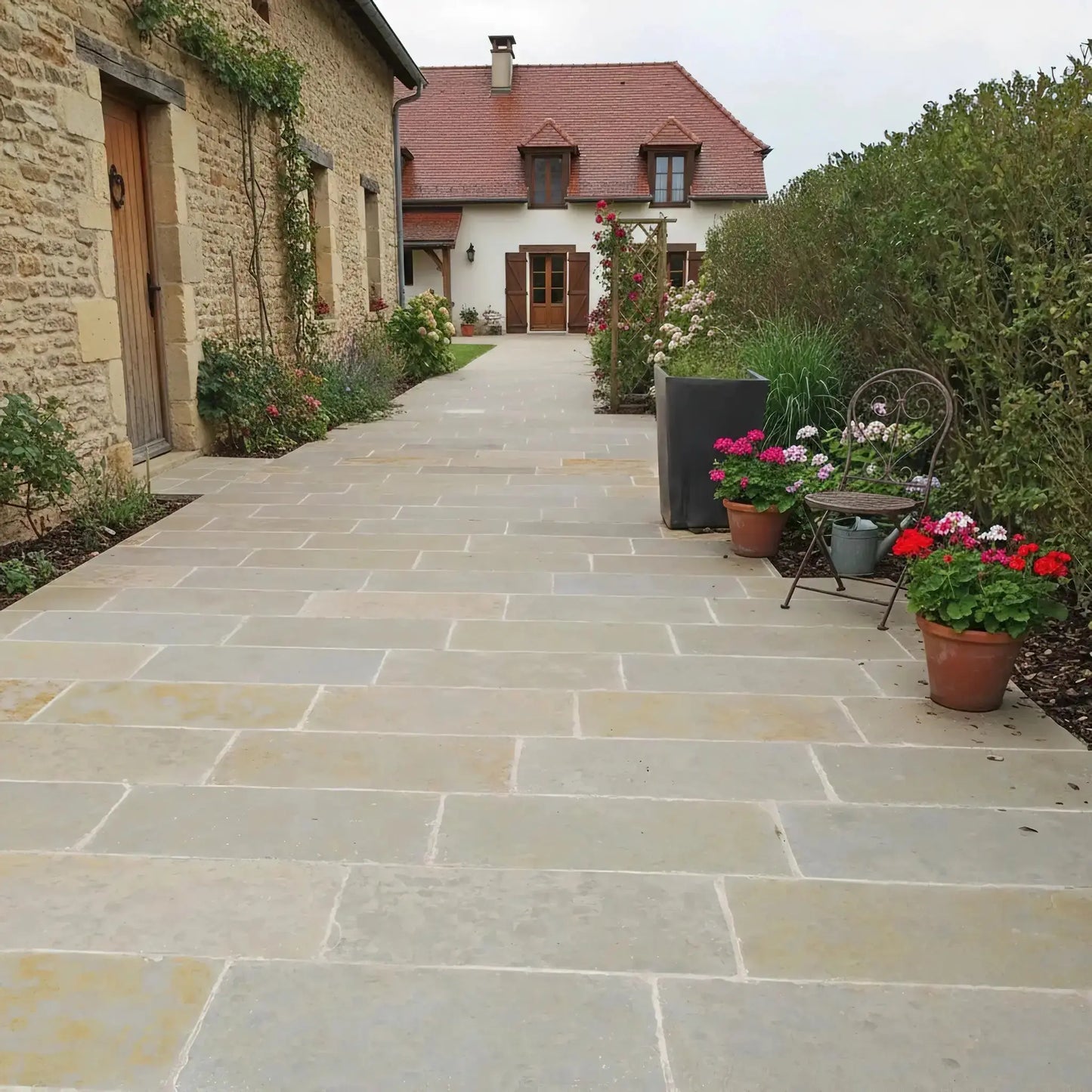 Bodenplatte extérieur Kalkstein LIMA BEIGE Bords bruts Minéral Naturstein