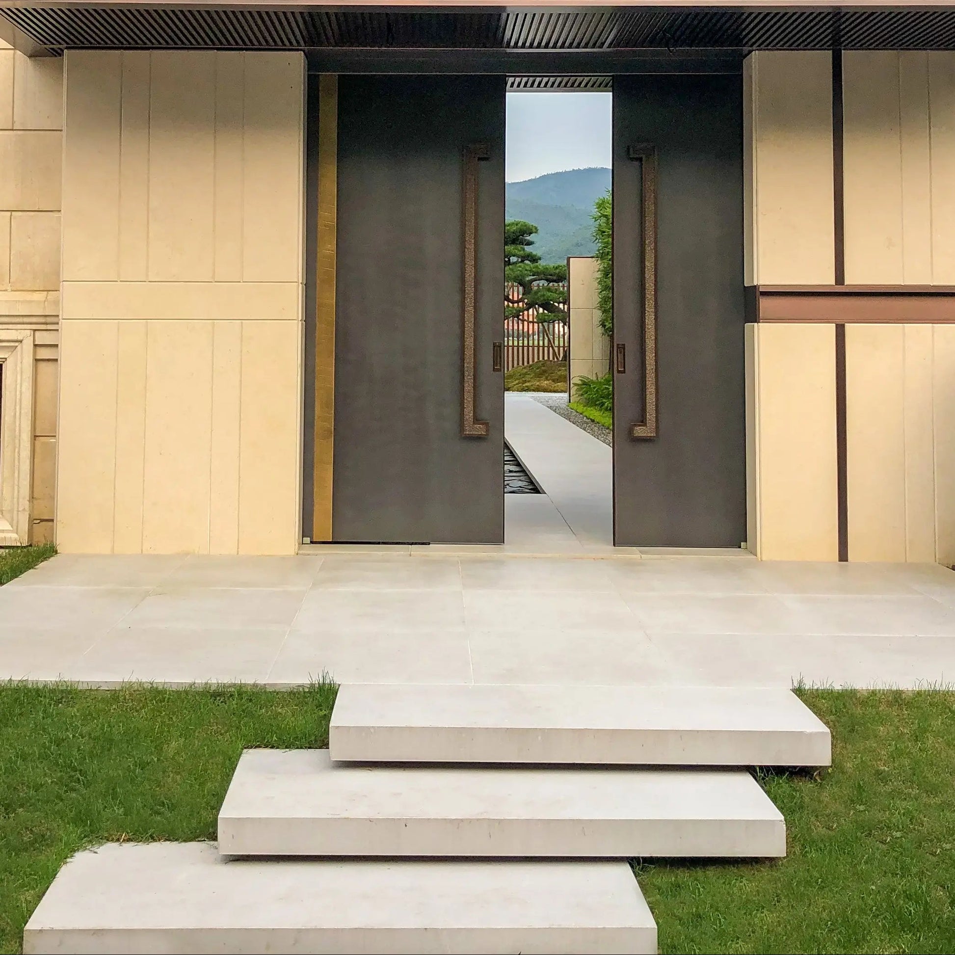 Blockstufe Kalkstein LUNA GREY Minéral Naturstein
