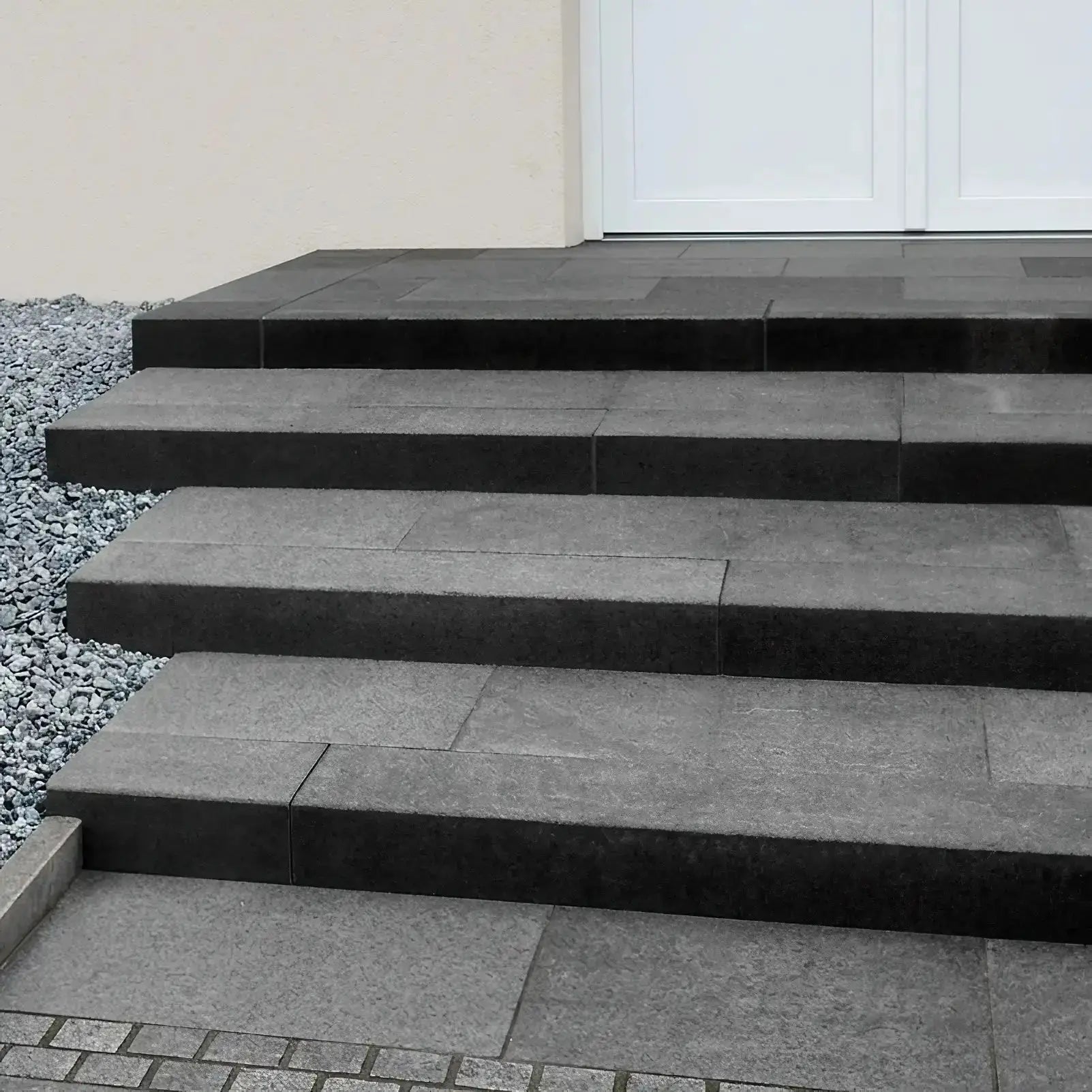 Marche bloc en BASALTE SUPER BLACK Minéral pierre naturelle