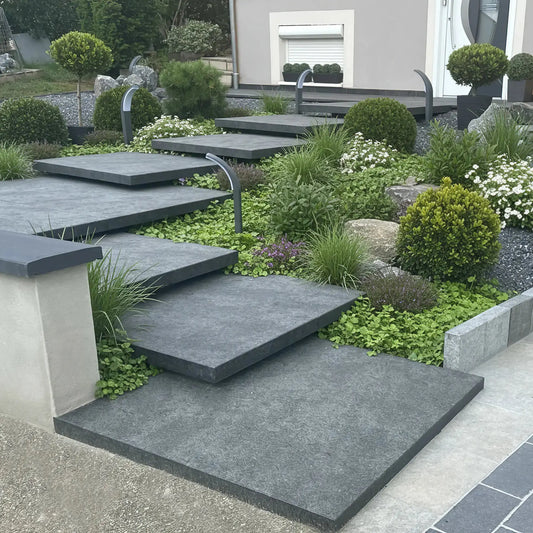 Schwebende Stufe Granit JADE BLACK - Minéral Naturstein