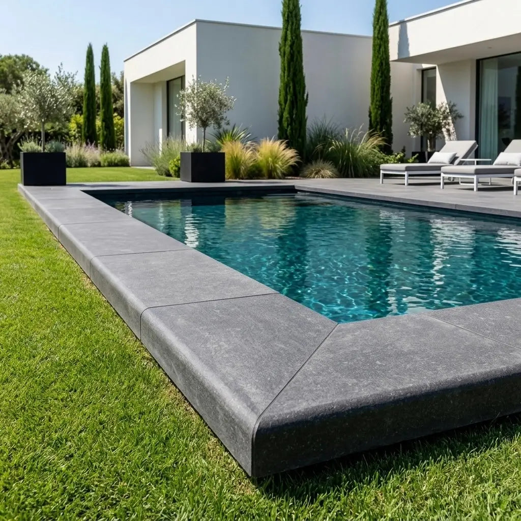 Margelle en BASALTE SUPER BLACK - Épaisseur 6 cm Minéral pierre naturelle