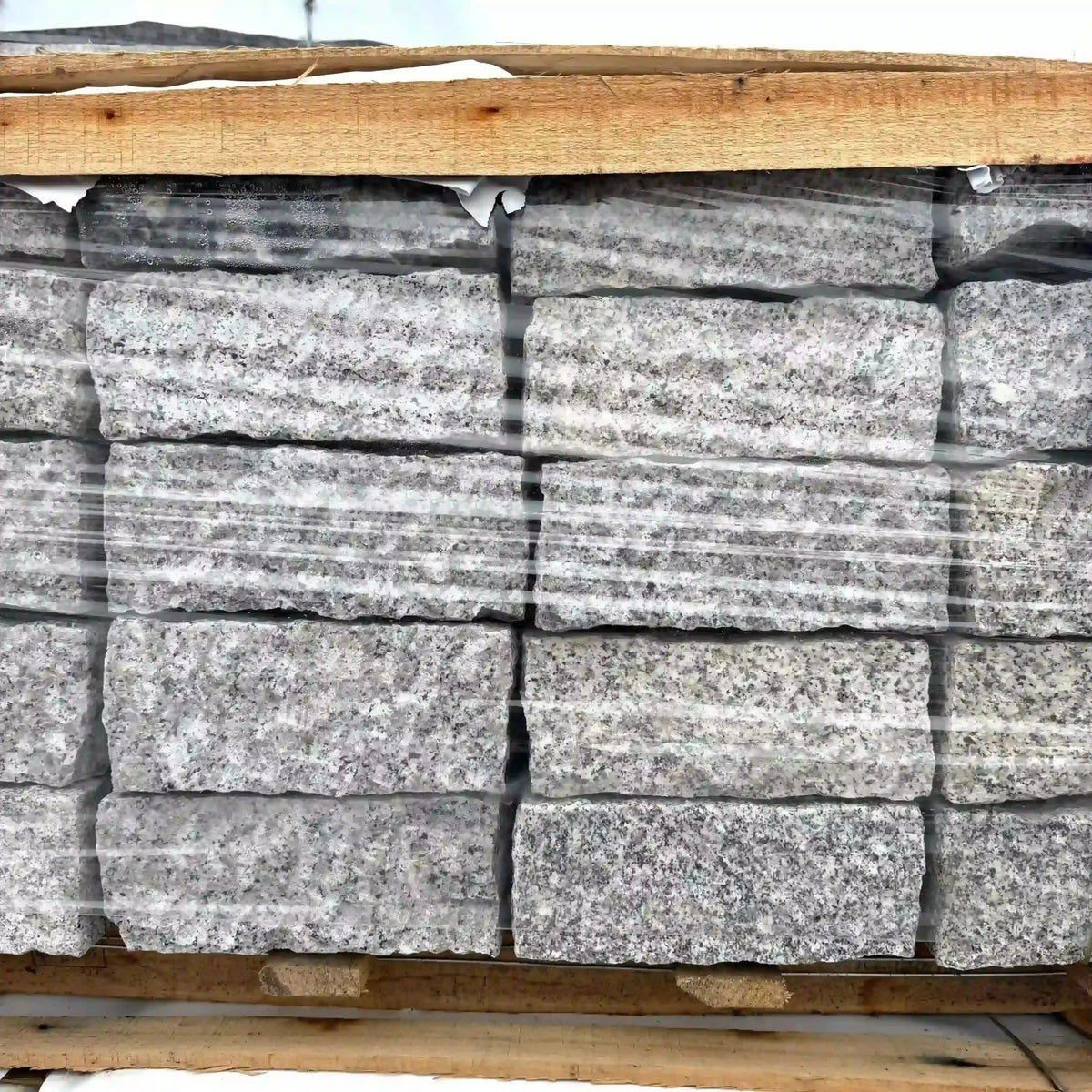 Bordure en granit SILVERSAND naturel Minéral pierre naturelle
