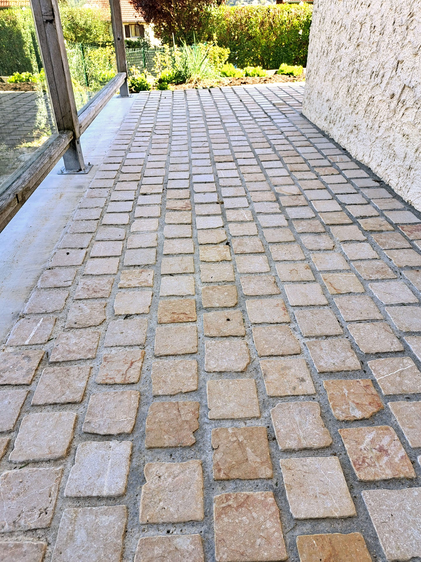 Pflaster Kalkstein ALMENDRA gebrochene Kanten