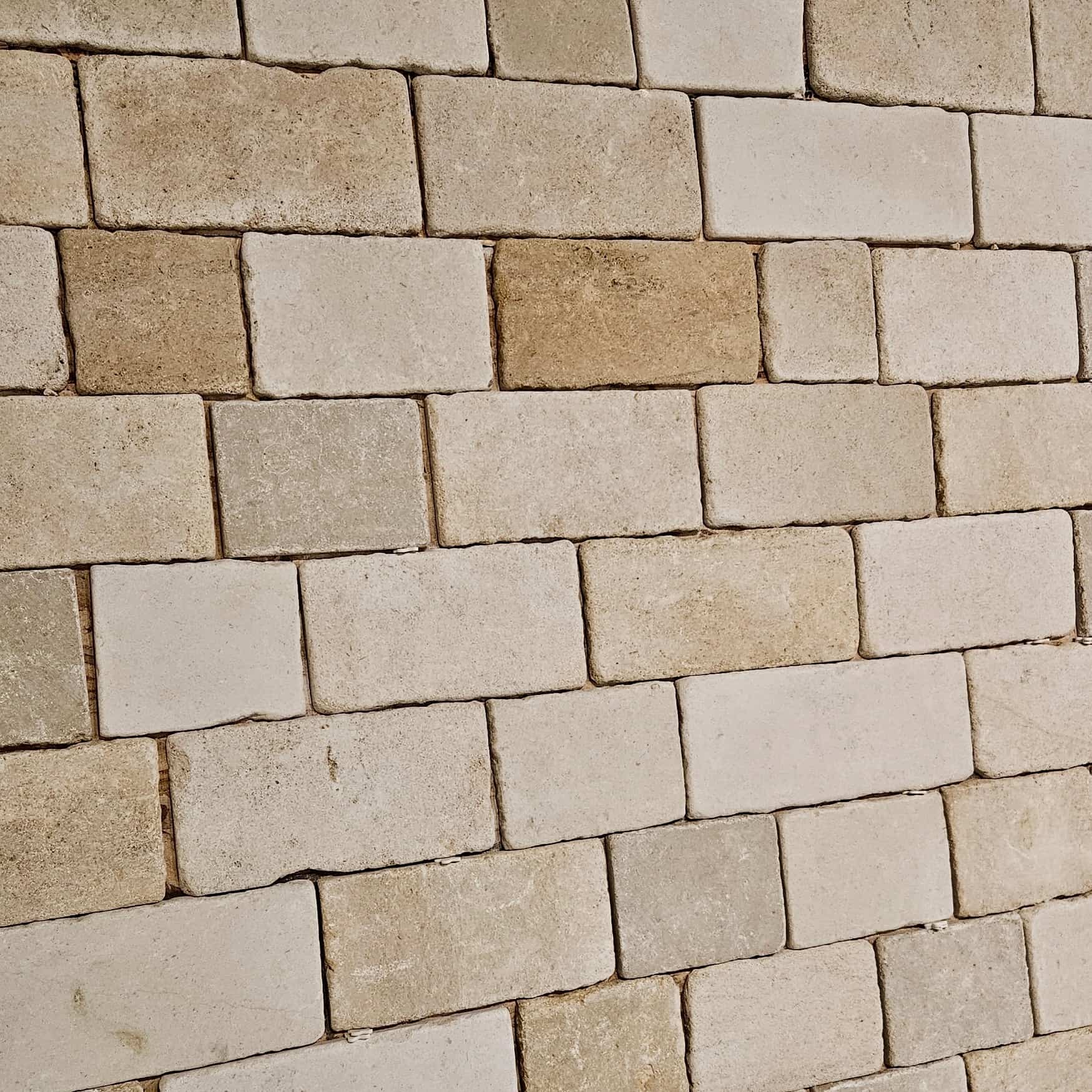 Parement en pierre calcaire ANTICA Minéral pierre naturelle